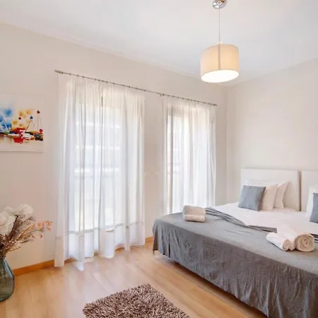 HolidaysPT - Rooftop Pool Marina View Olhão - MyOasis II - 3 Bedrooms